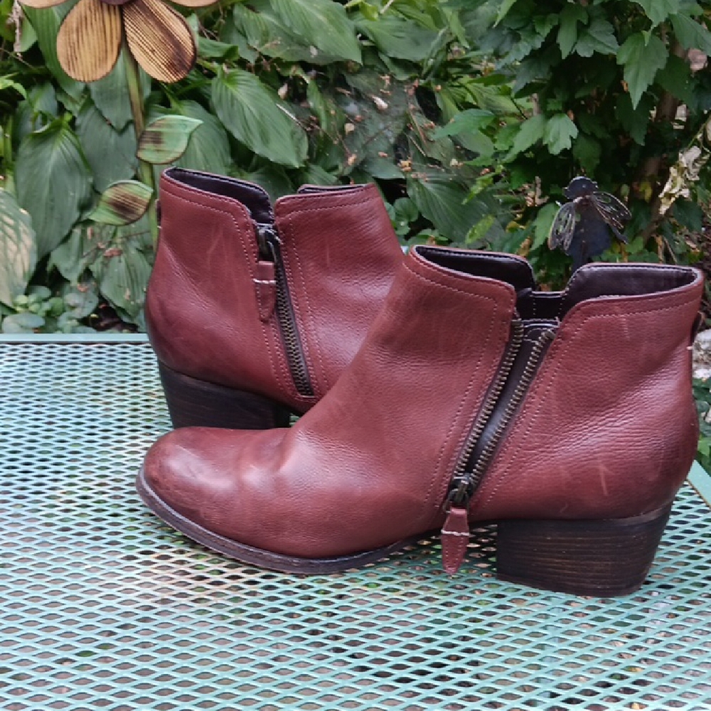 Clark's Ankle Boots